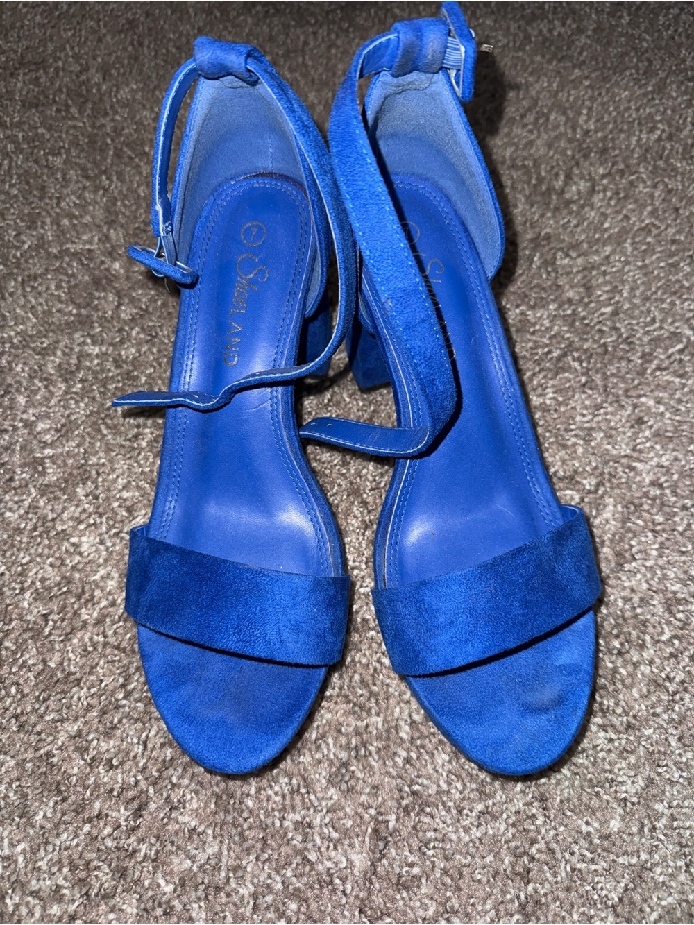 Women’s blue heels - Picture 4 of 4